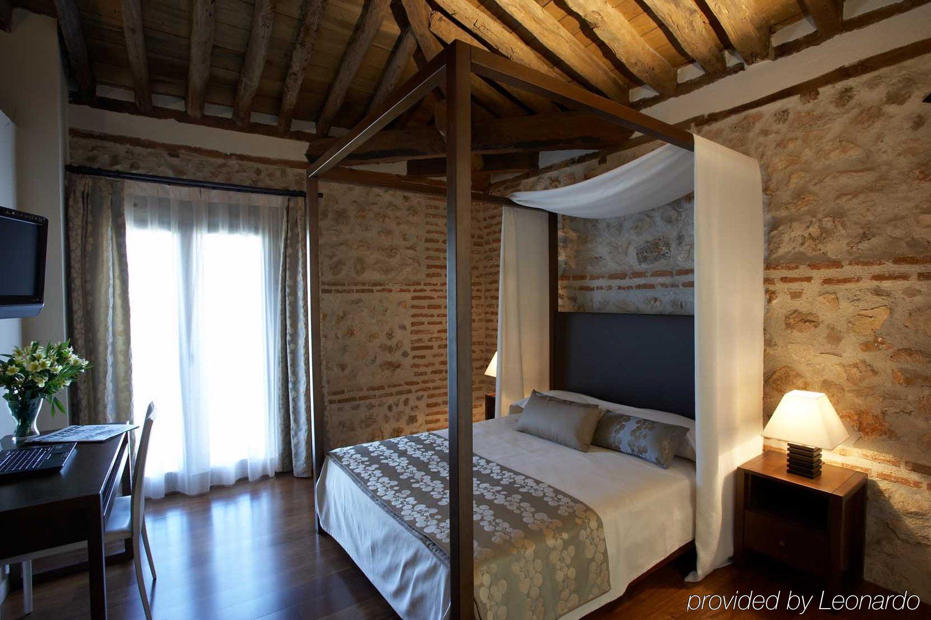 Hotel El Pontifical Santos De La Humosa Zimmer foto
